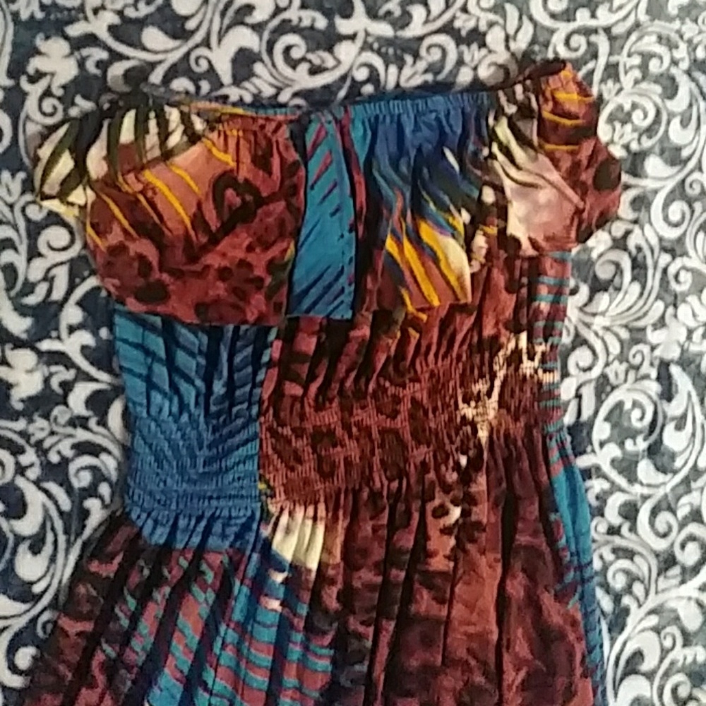 Dress - Picture 2 of 3